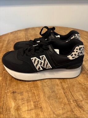 New Balance Wmns 574+ 'Black Animal Print' Size 10.5